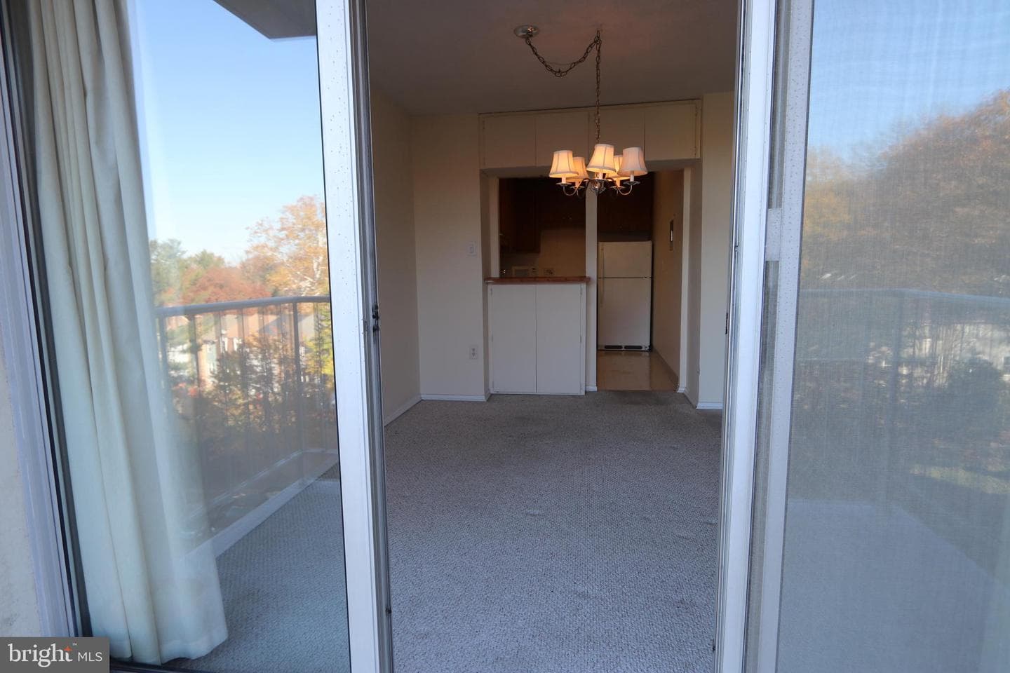 2059 Huntington Ave # 612 photo 6