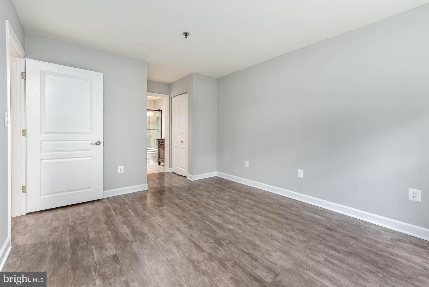 5573 Seminary Road #115 photo 13