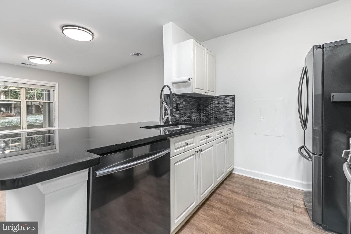 5573 Seminary Road #115 photo 5
