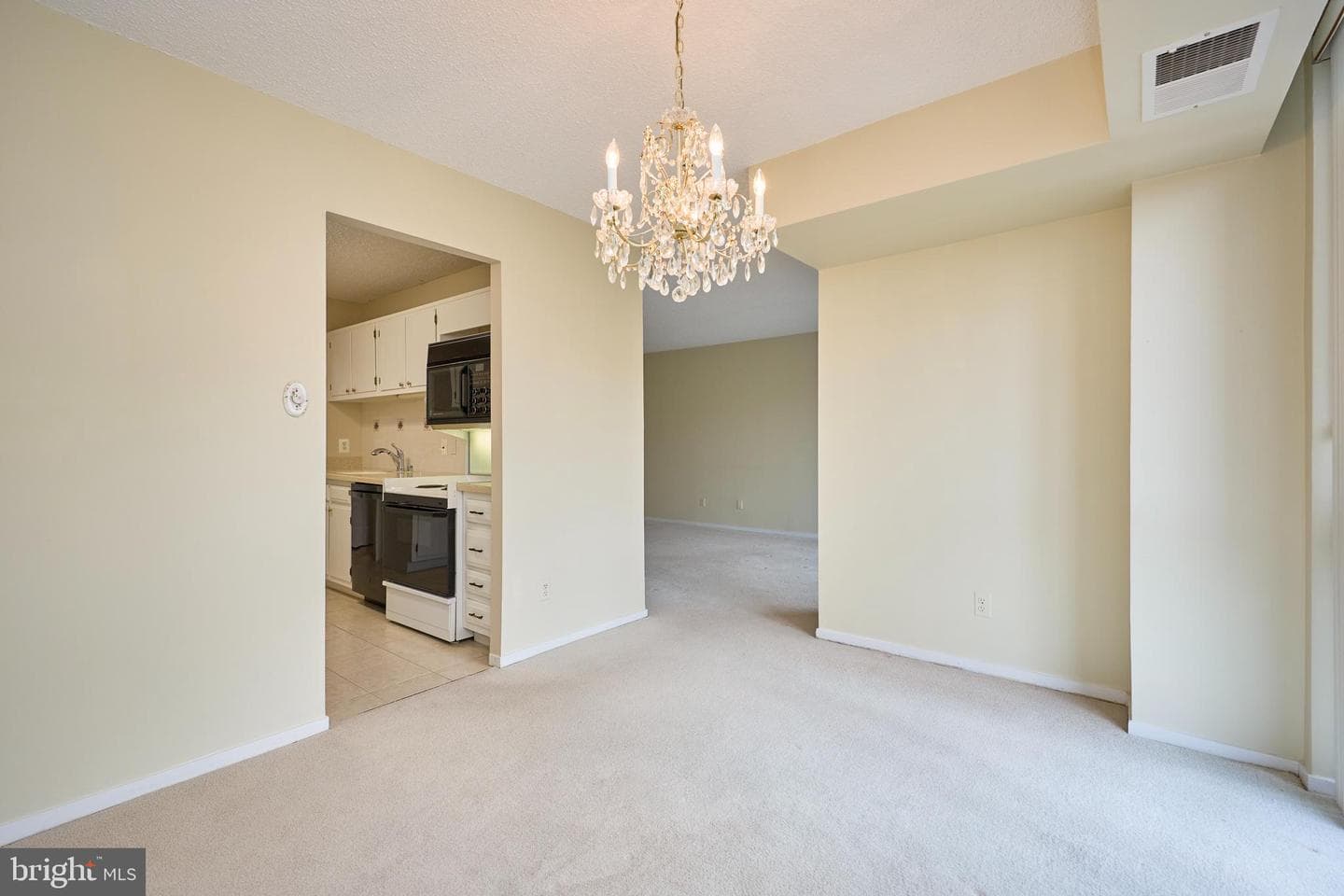 2300 Pimmit Drive #912 photo 10