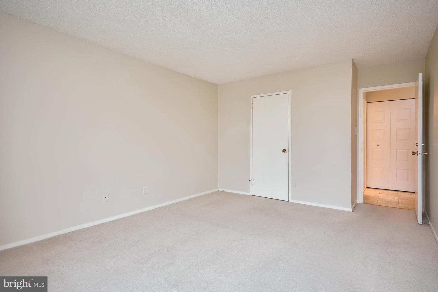 2300 Pimmit Drive #912 photo 11