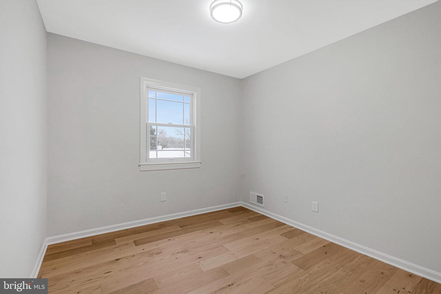 1828 Saint Roman Drive photo 19
