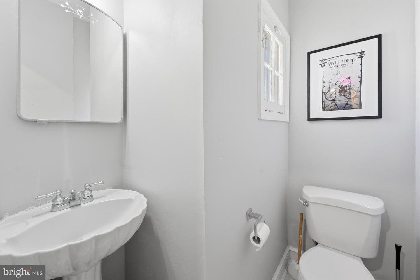 7908 W Boulevard Drive photo 20