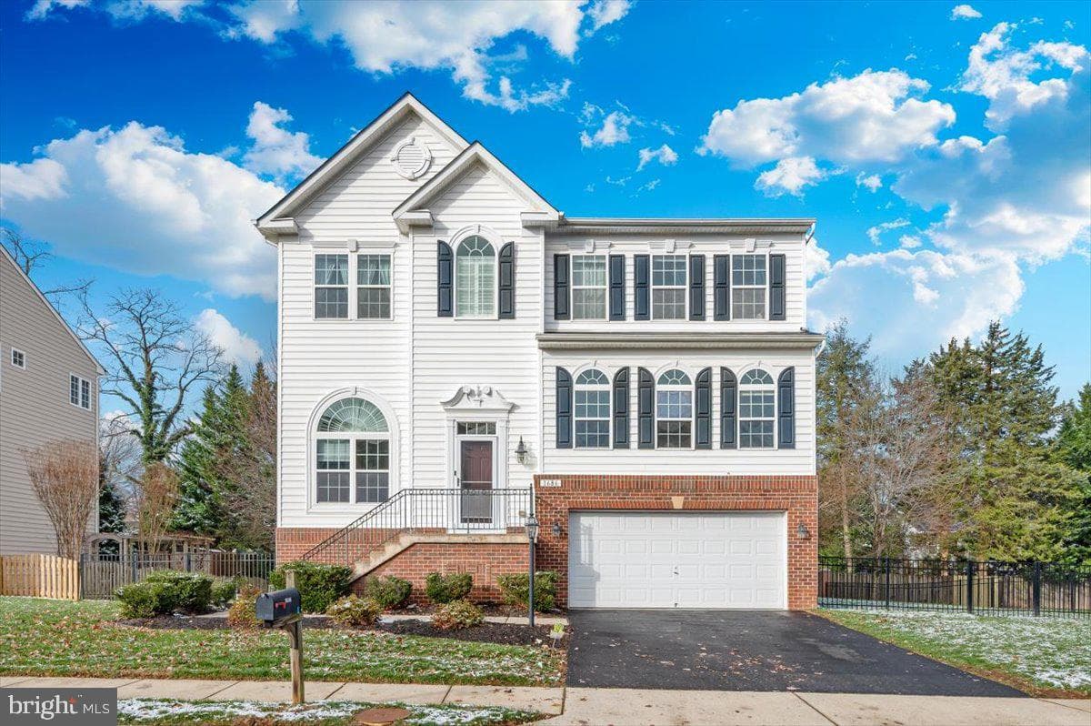 1686 Winterwood Court photo 1