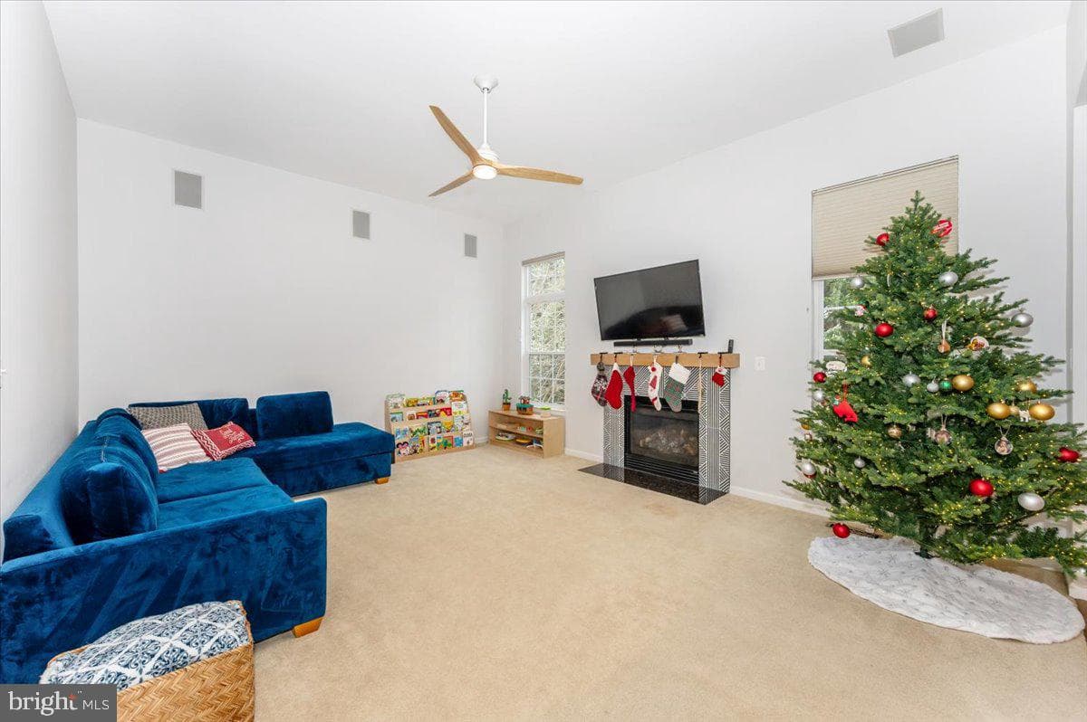 1686 Winterwood Court photo 16