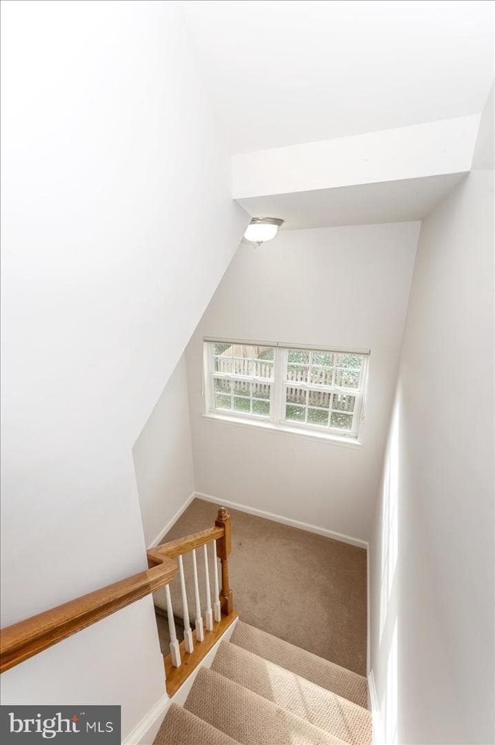 1686 Winterwood Court photo 37