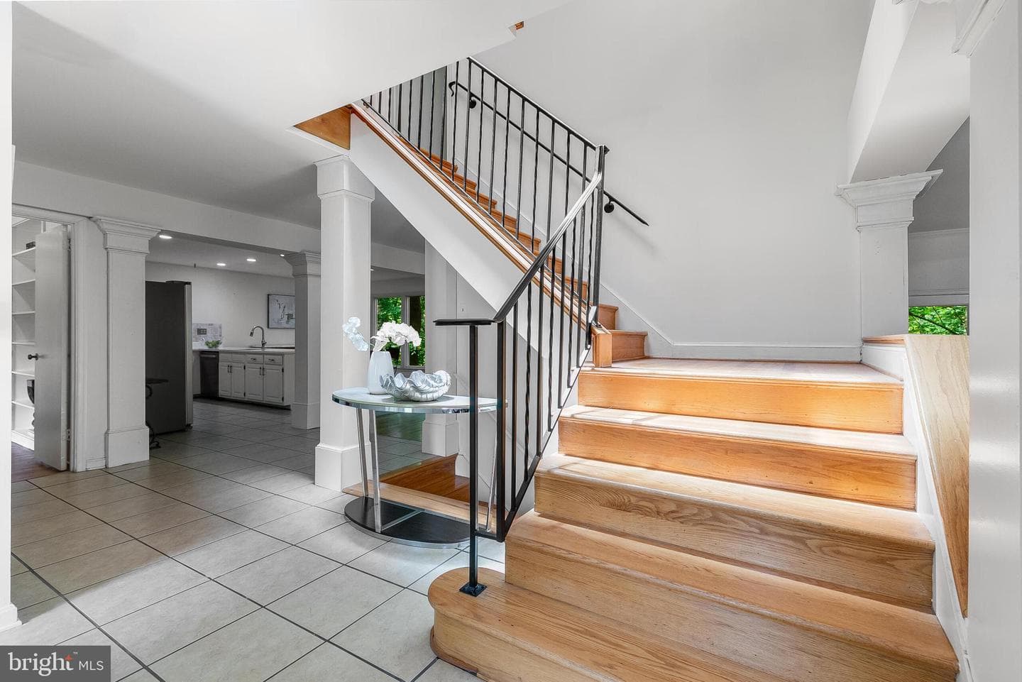4054 41st Street photo 3