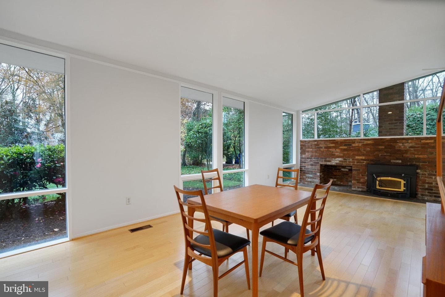 2406 Brentwood Place photo 9