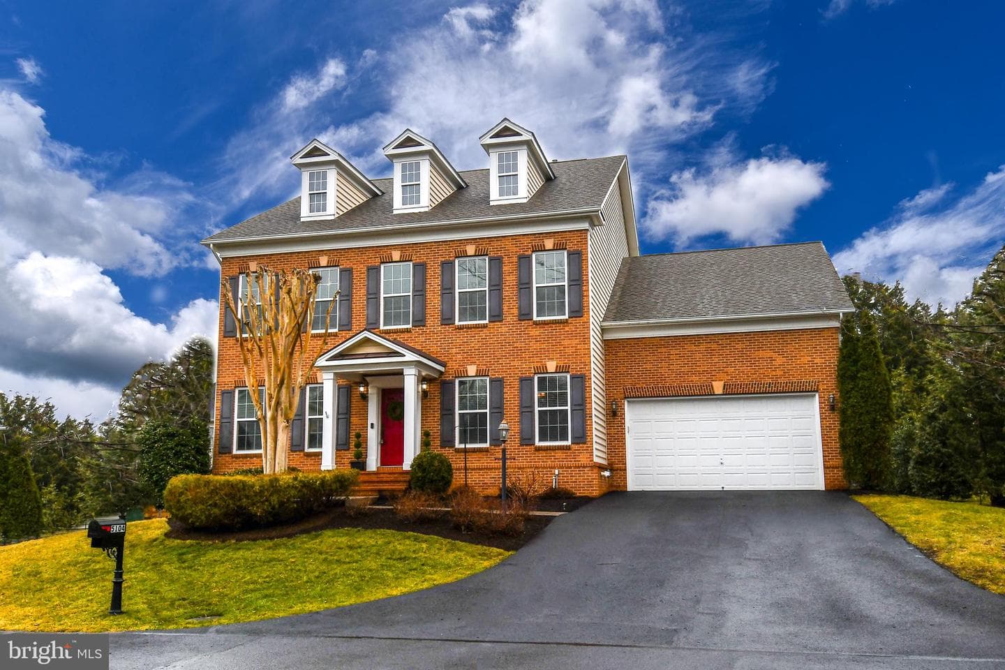 5104 Hirst Valley Way photo 4