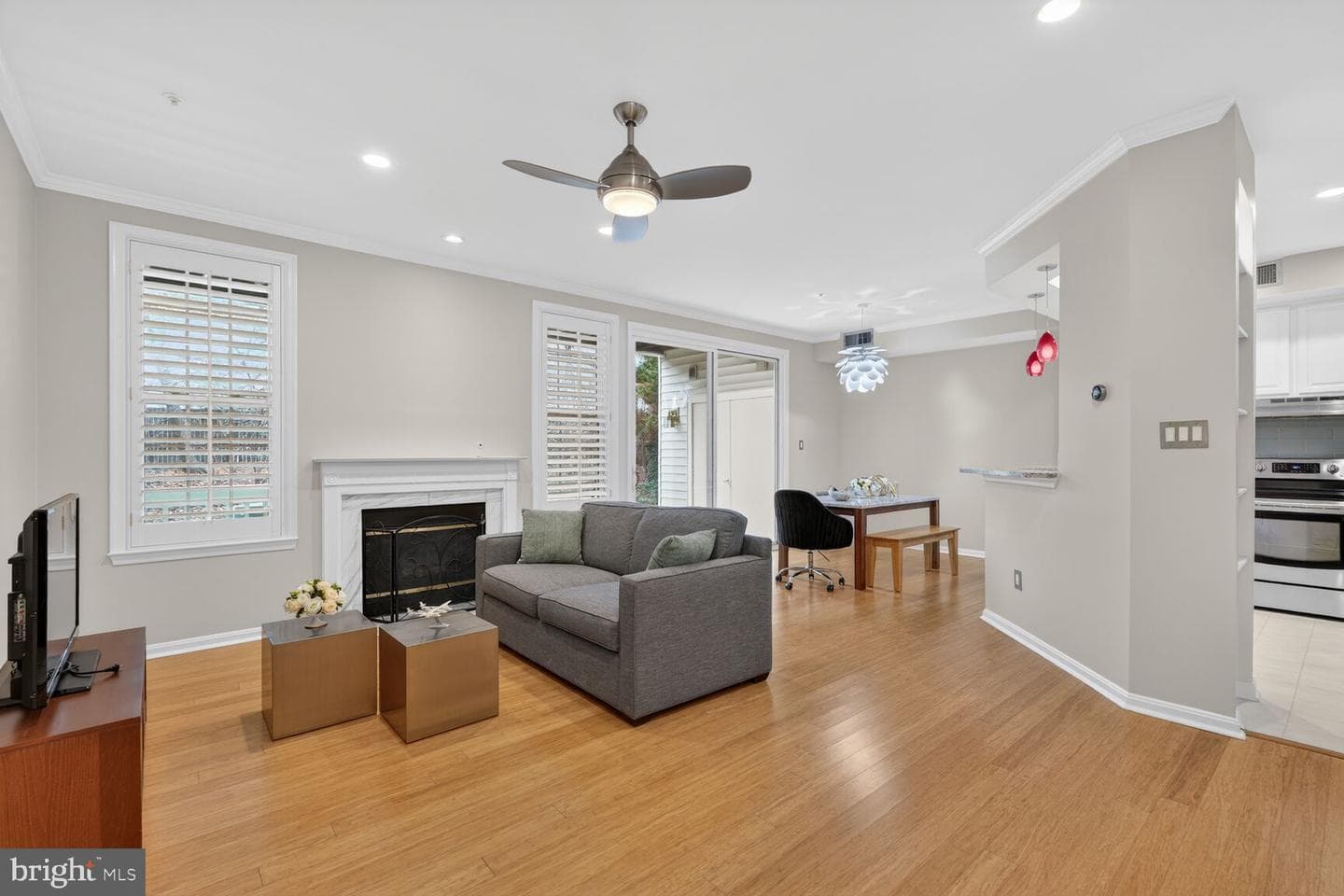 6944 Ellingham Circle #a photo 3