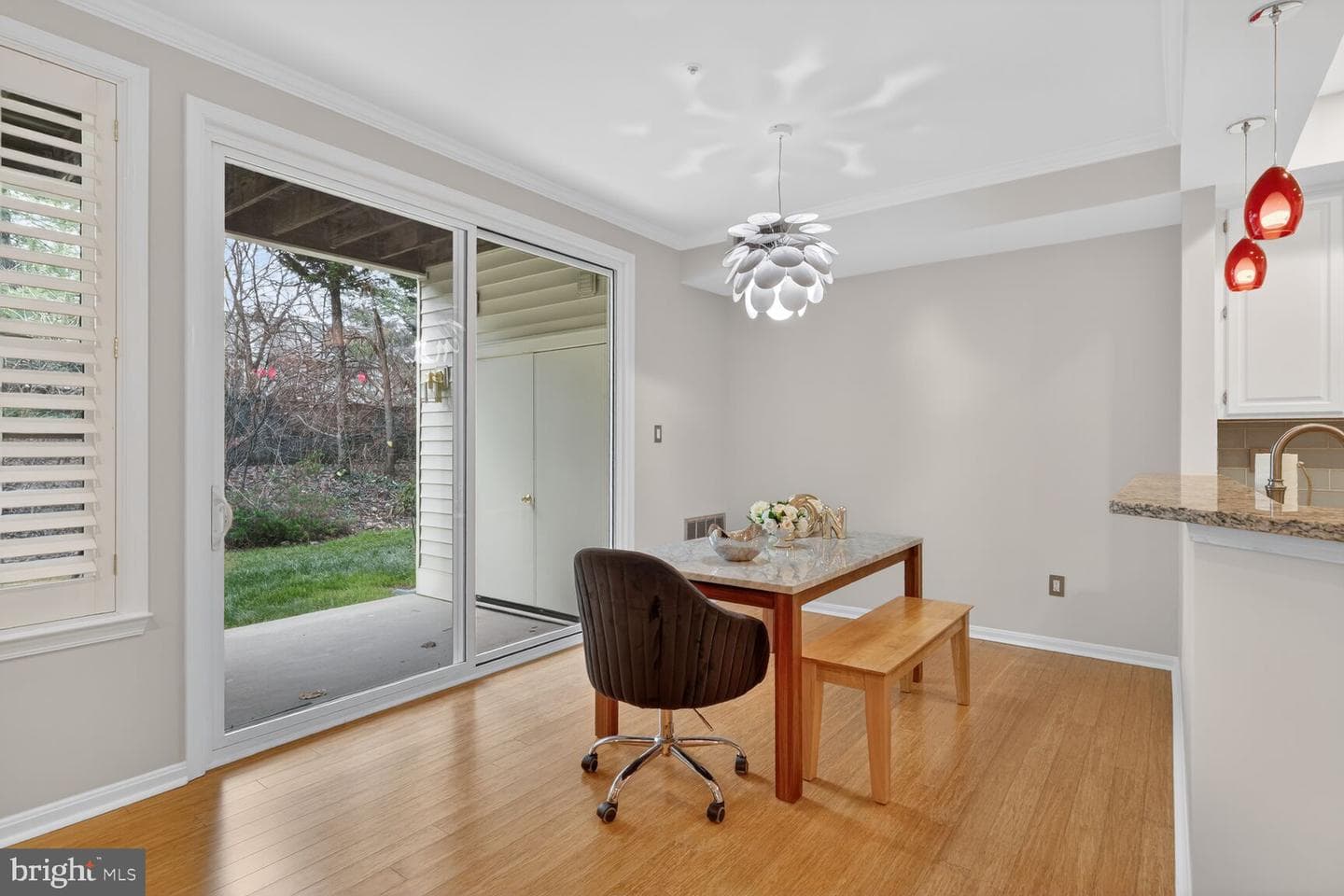 6944 Ellingham Circle #a photo 9