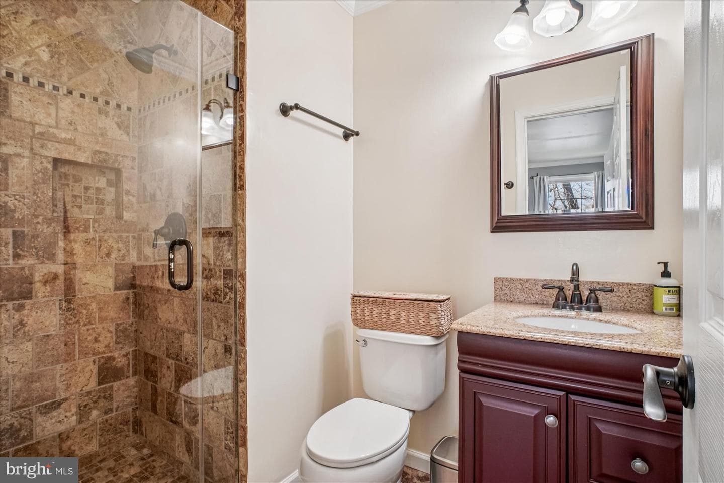 8332 Glastonbury Court photo 23