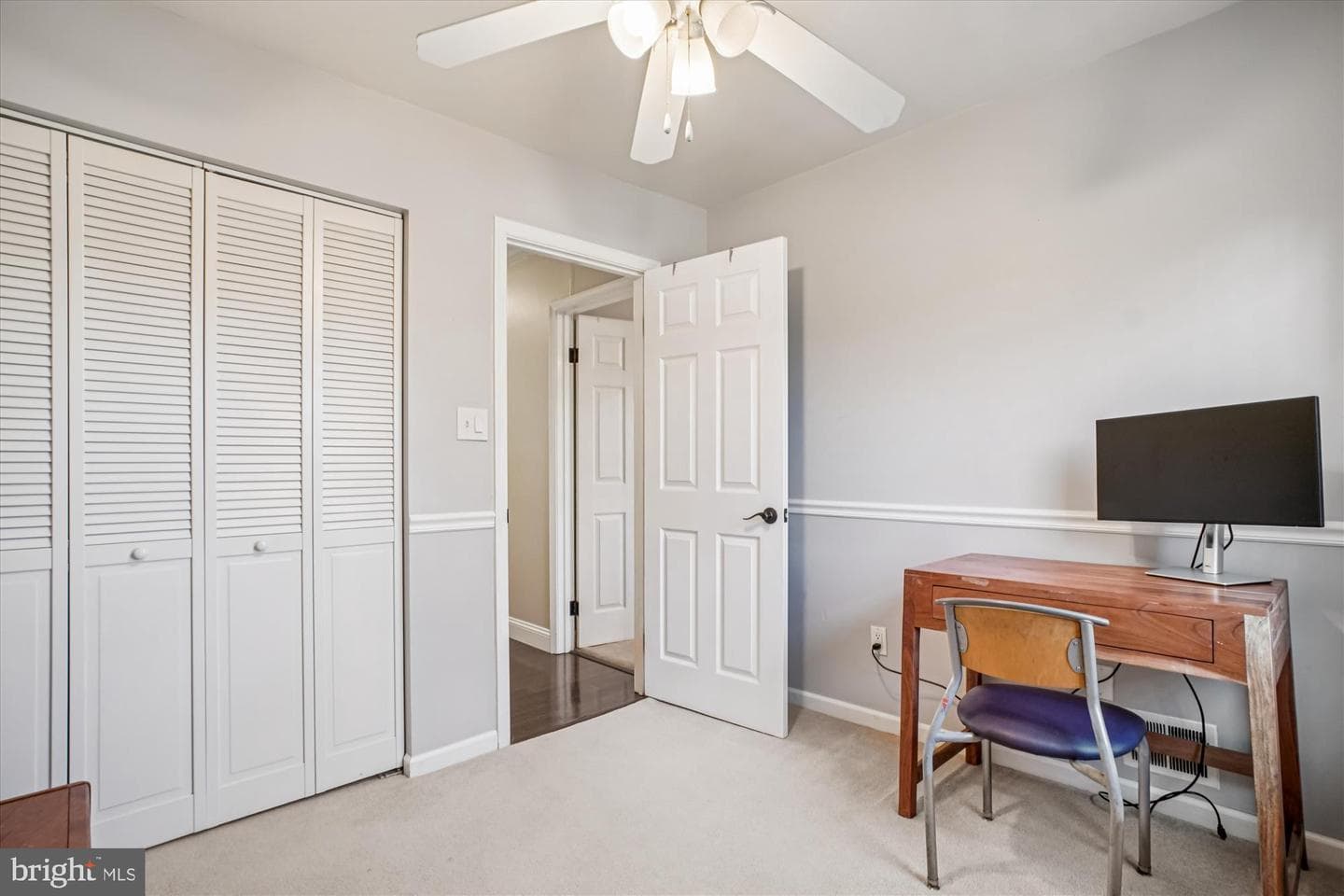 8332 Glastonbury Court photo 27
