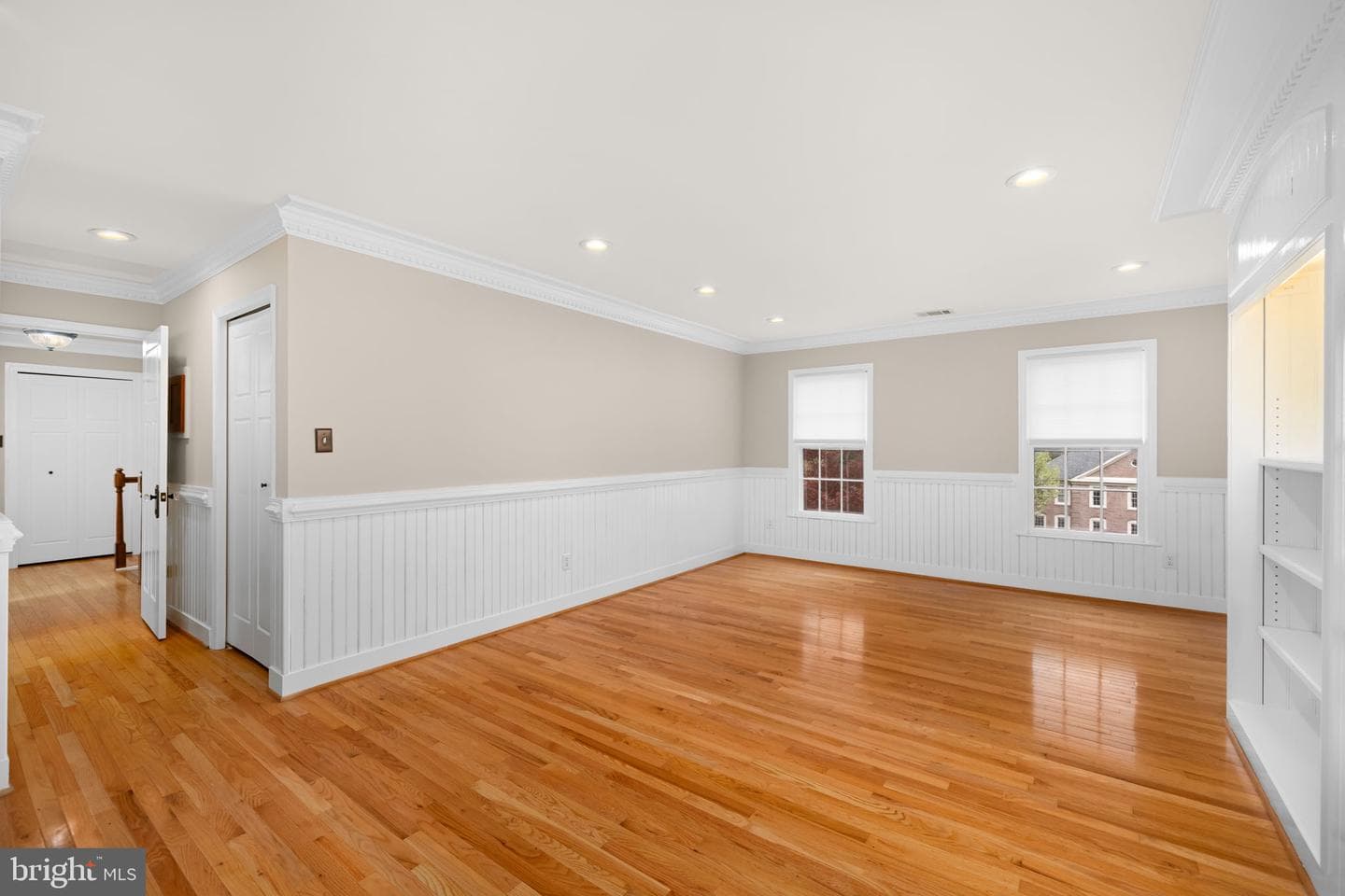 9849 South Park Circle photo 25