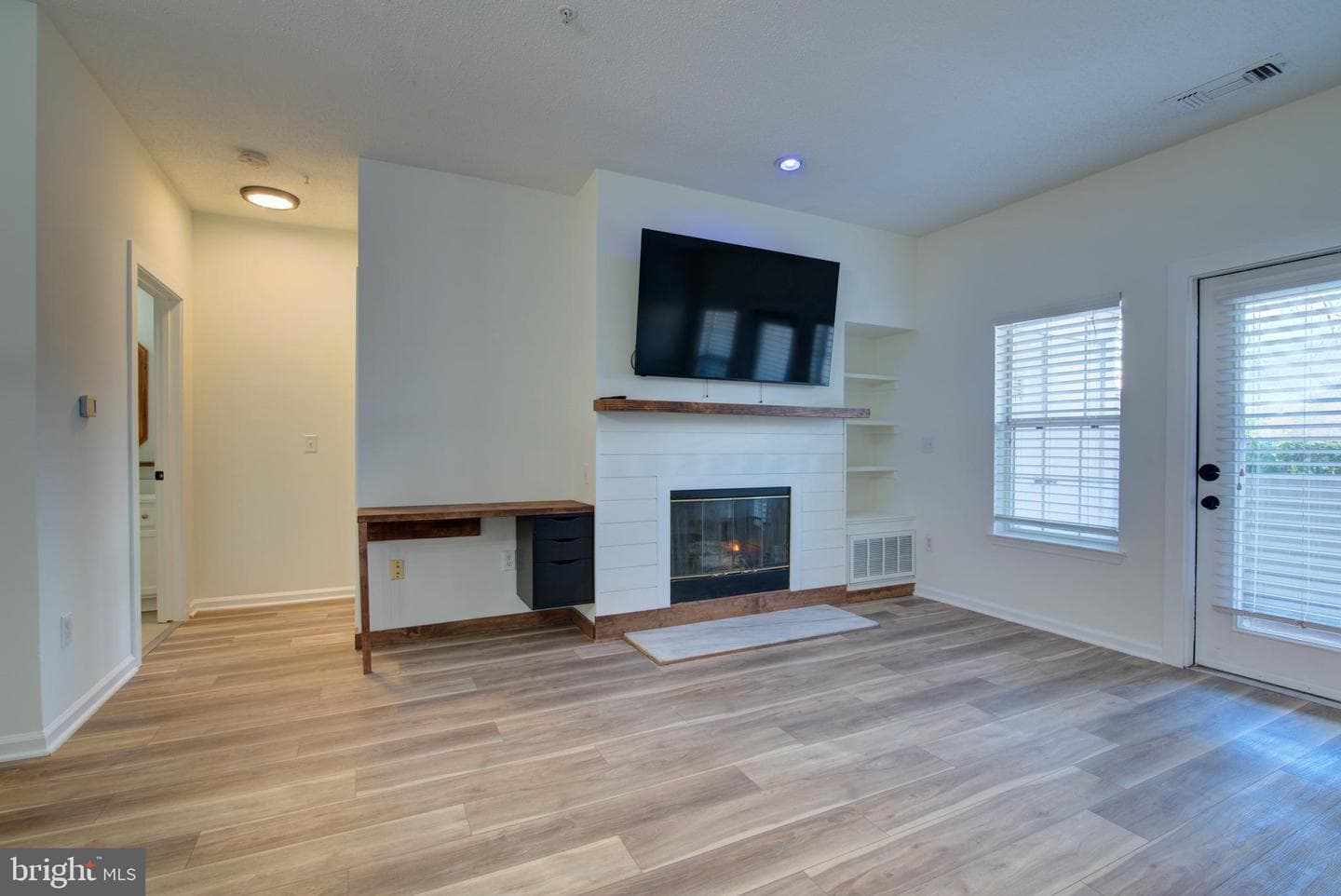 1708 Lake Shore Crest Drive photo 15