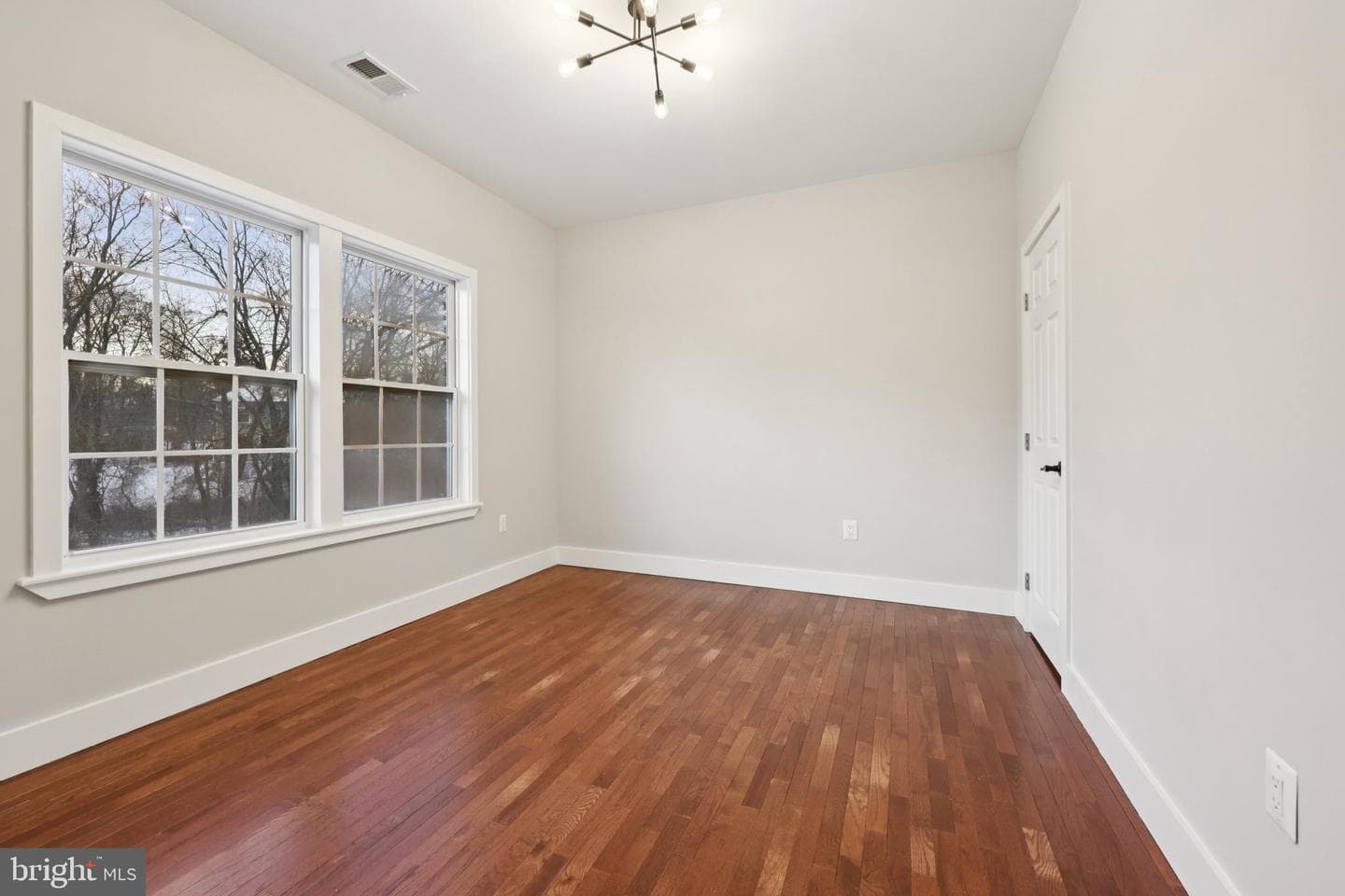 6057 Brook Drive photo 28