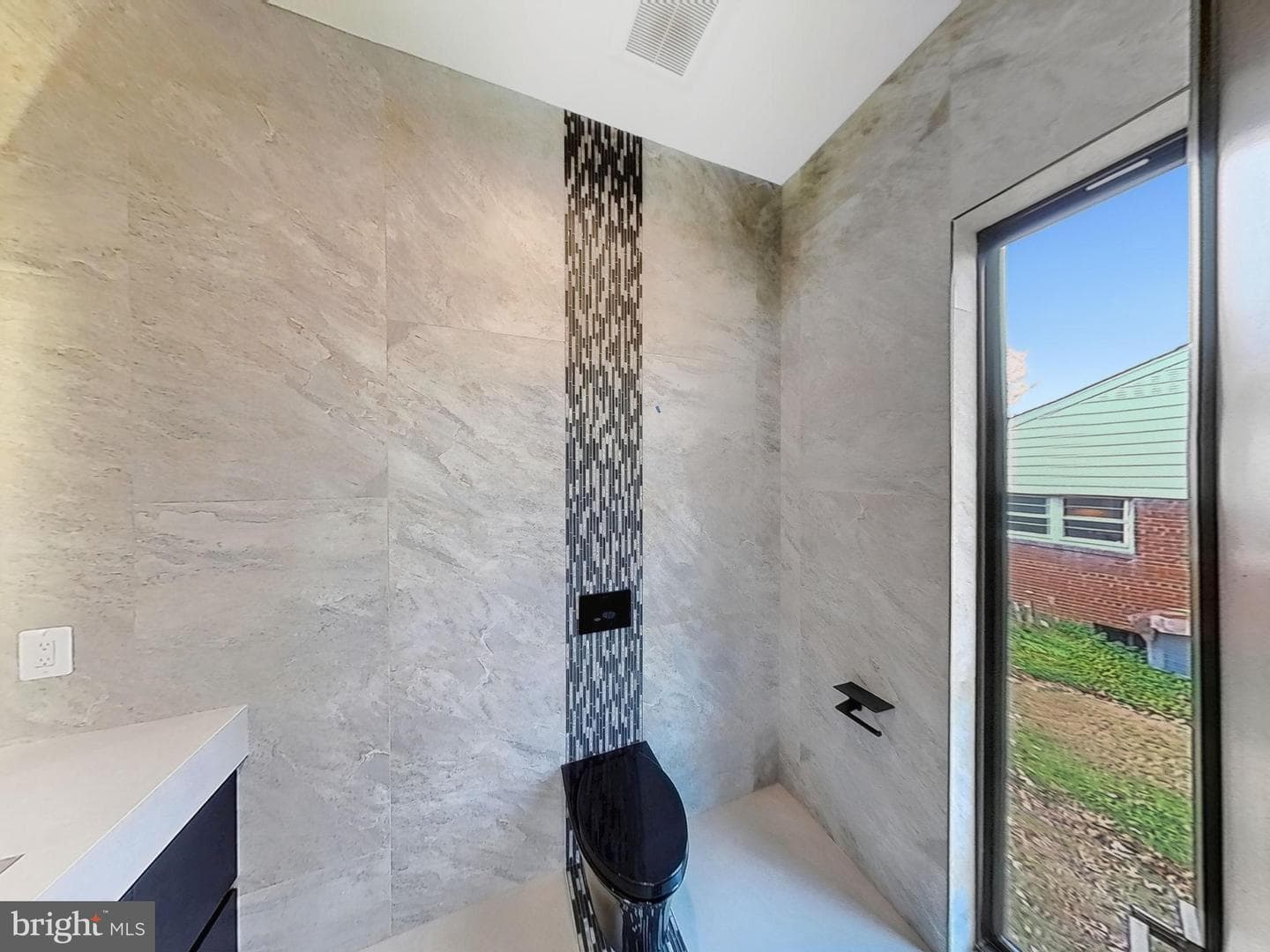 6910 Bright Avenue photo 104