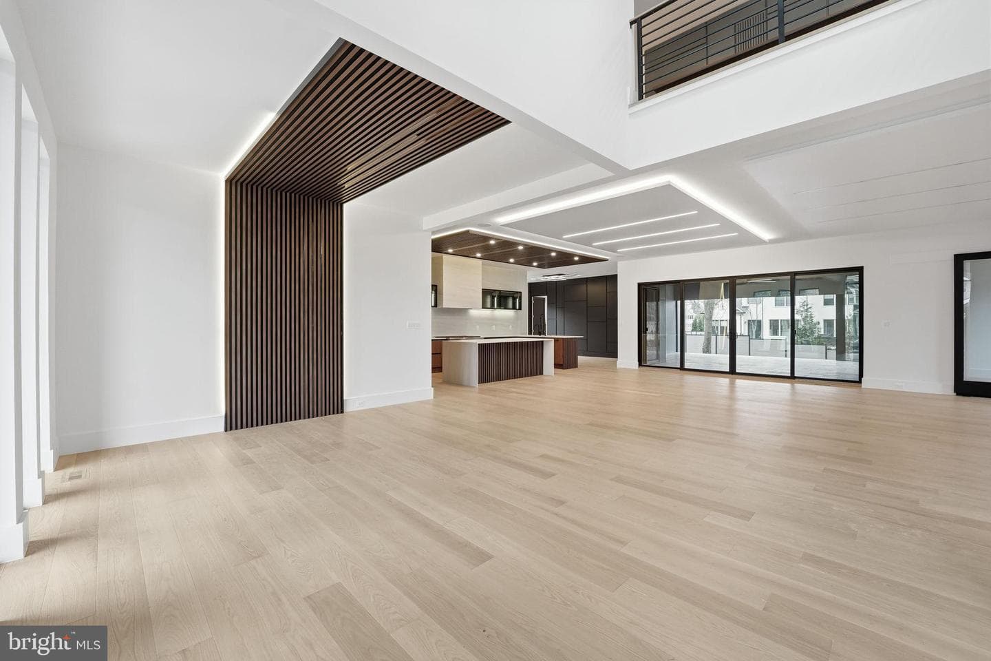 6910 Bright Avenue photo 18