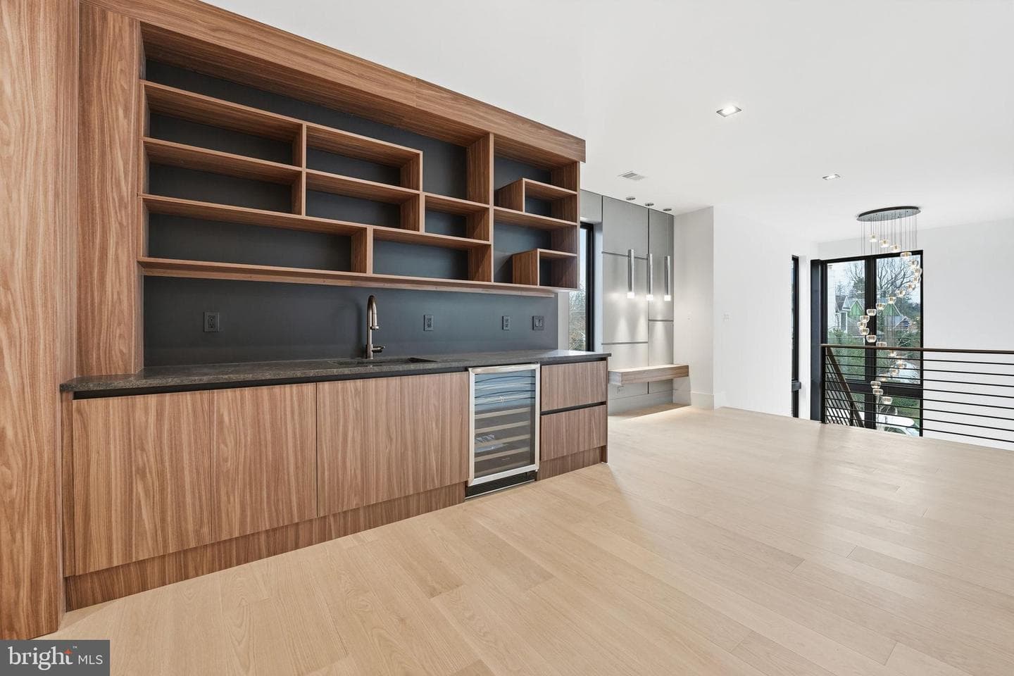 6910 Bright Avenue photo 53