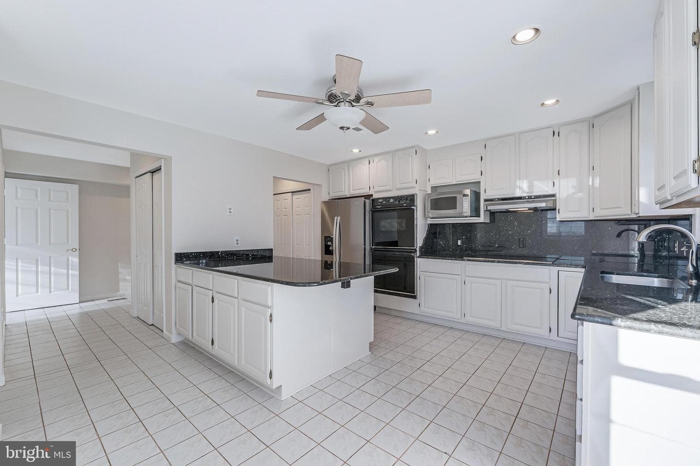 13130 Pavilion Lane photo 23