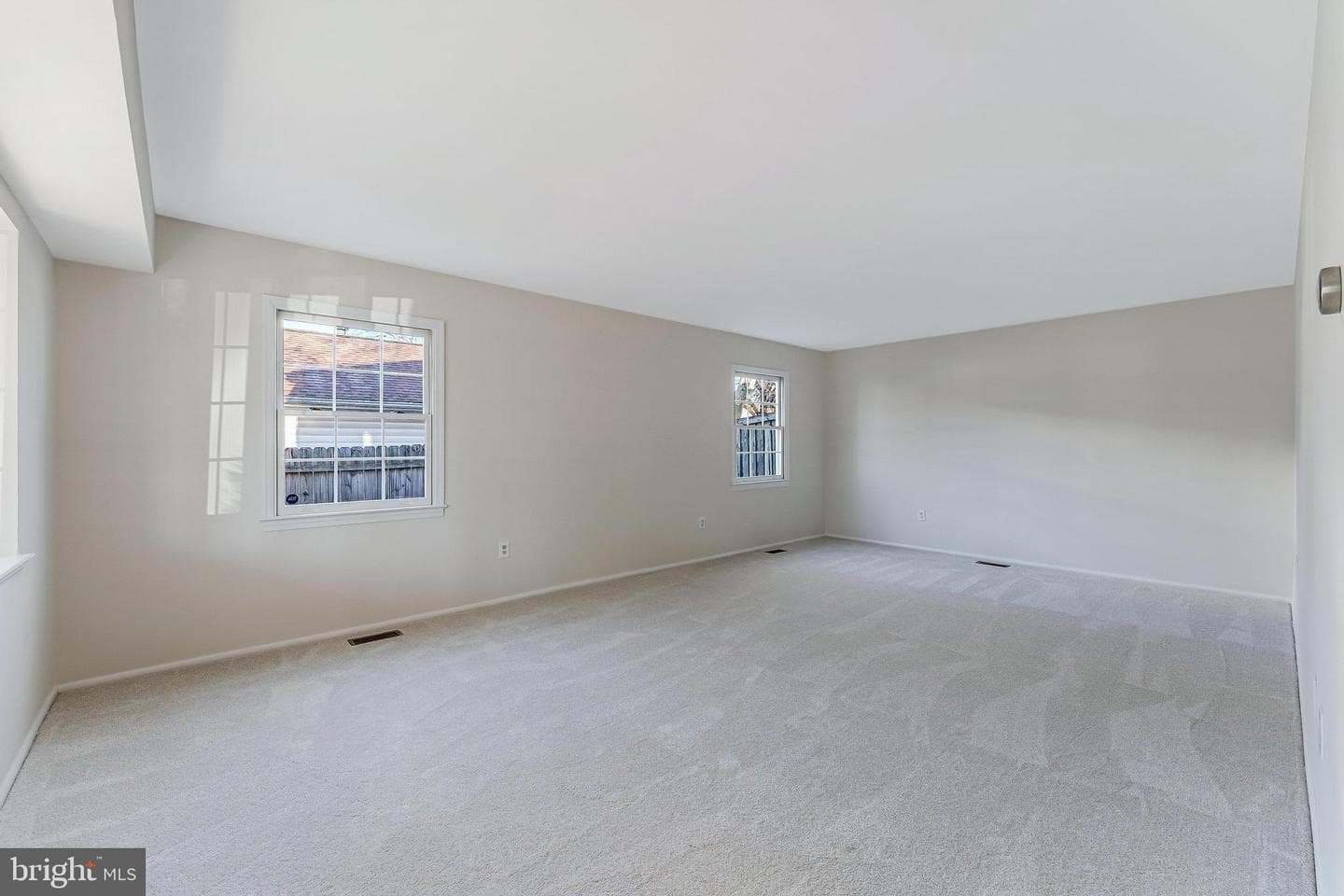 13130 Pavilion Lane photo 9