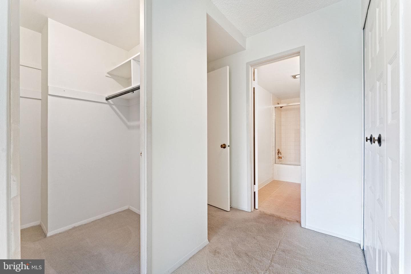 1800 Old Meadow Road #1218 photo 34