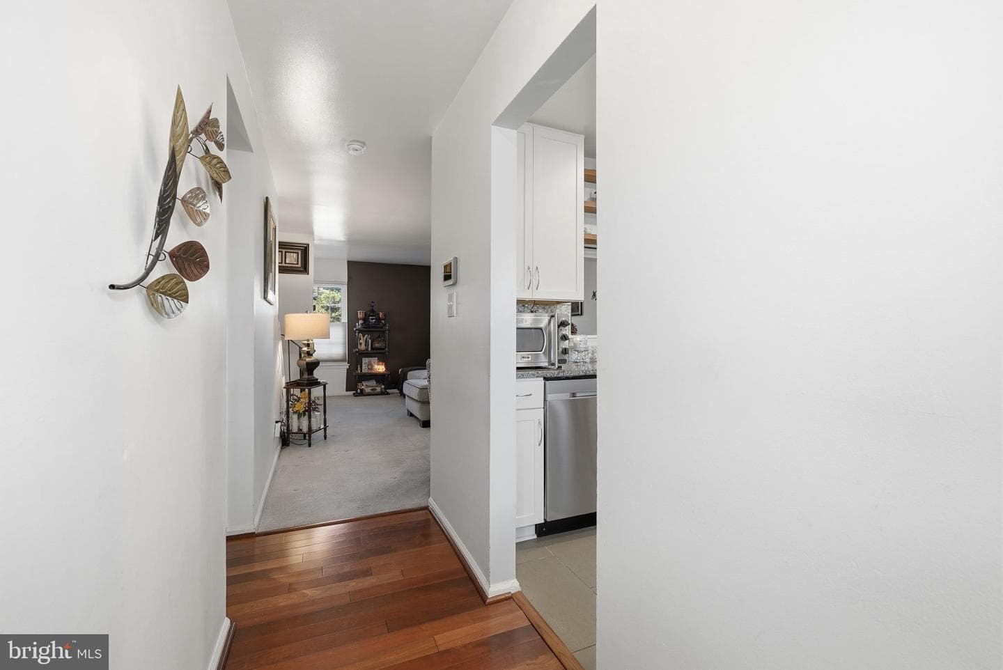 5513 Woodlawn Manor Court photo 7