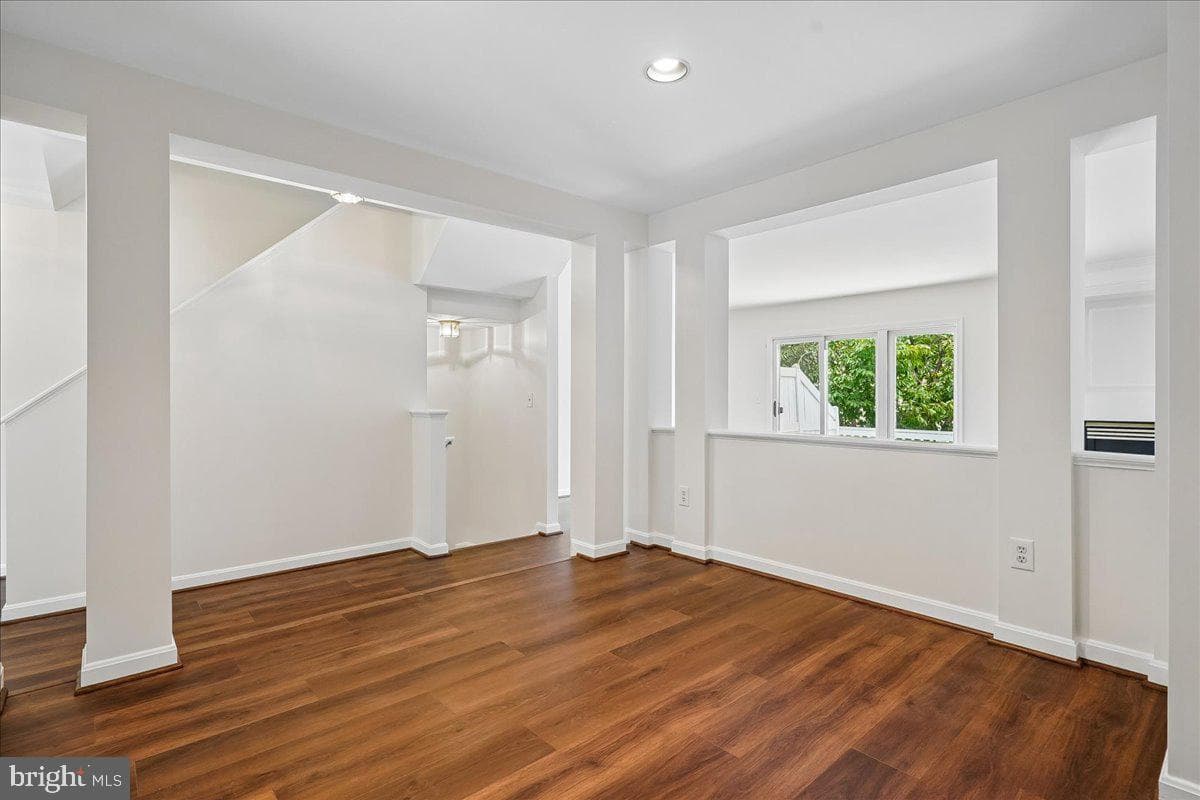 1711 Blue Flint Court photo 11