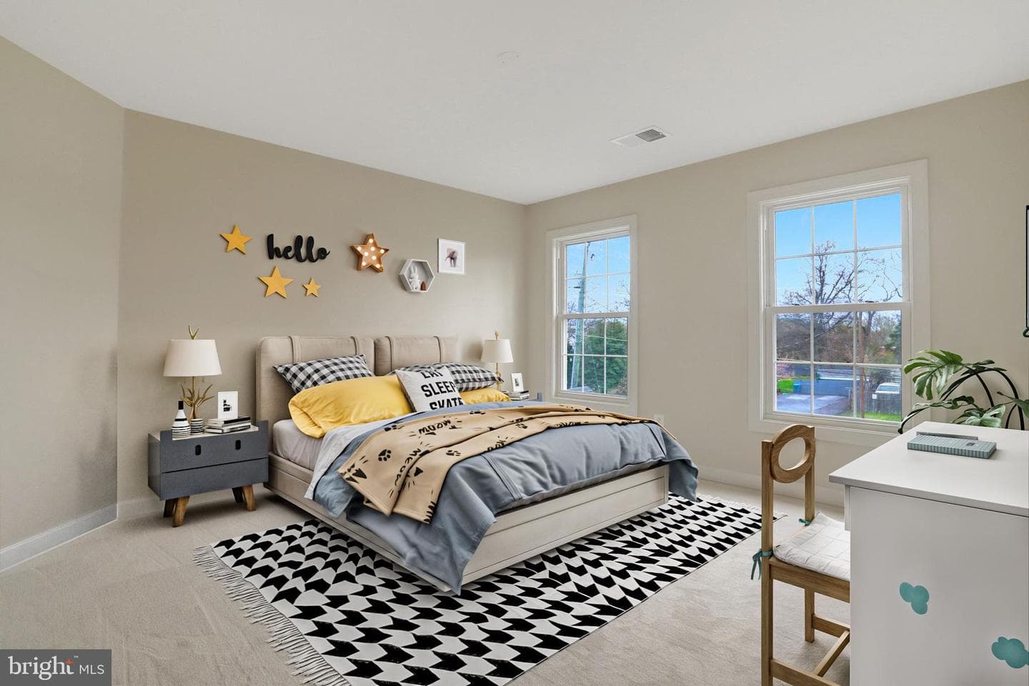 5244 Mitchell Street photo 17