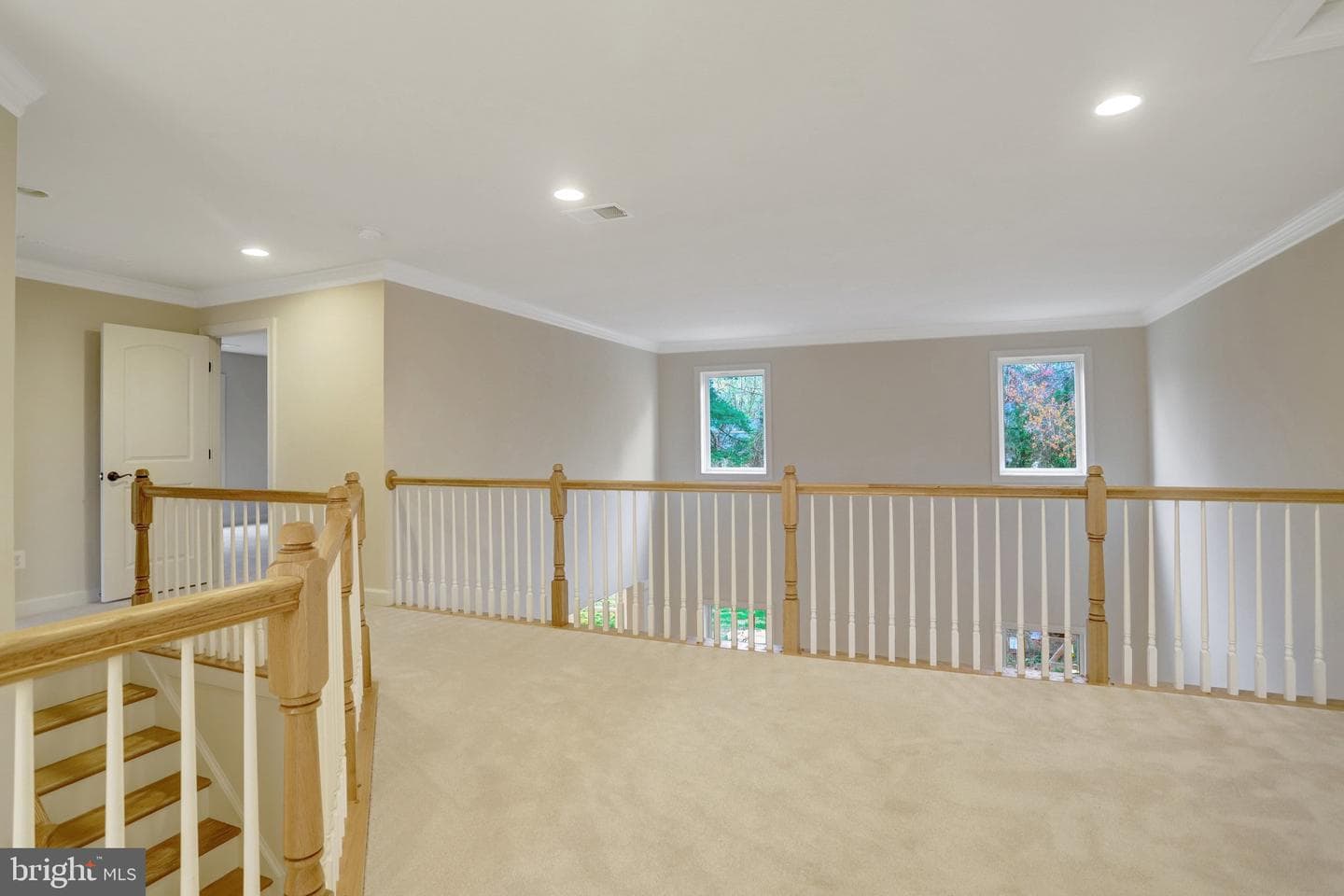 5244 Mitchell Street photo 21
