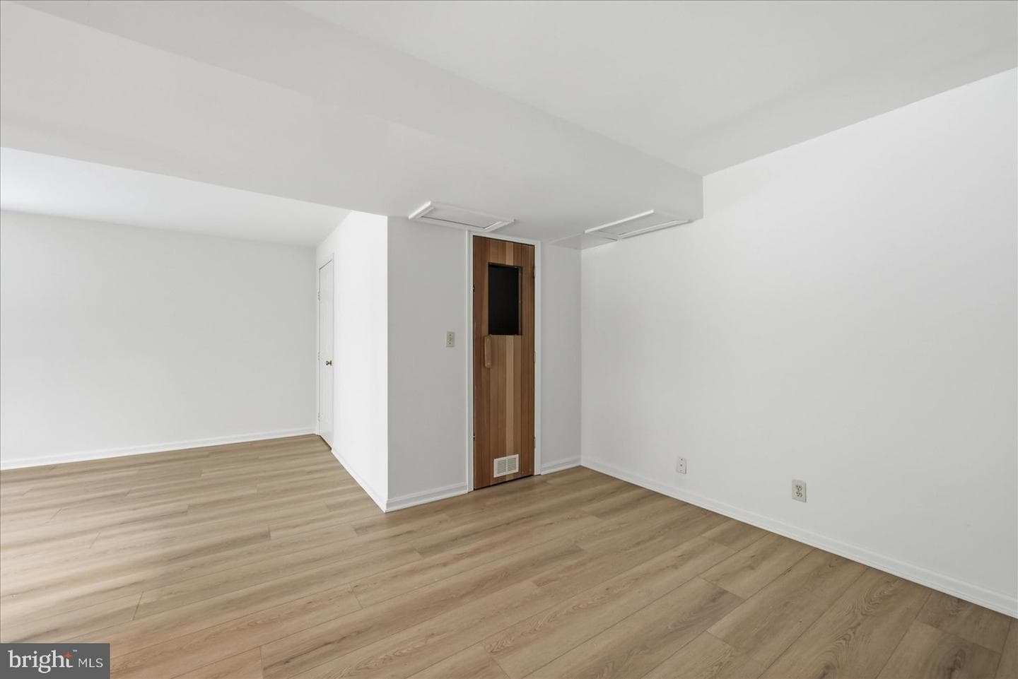 10105 Walker Lake Drive photo 91