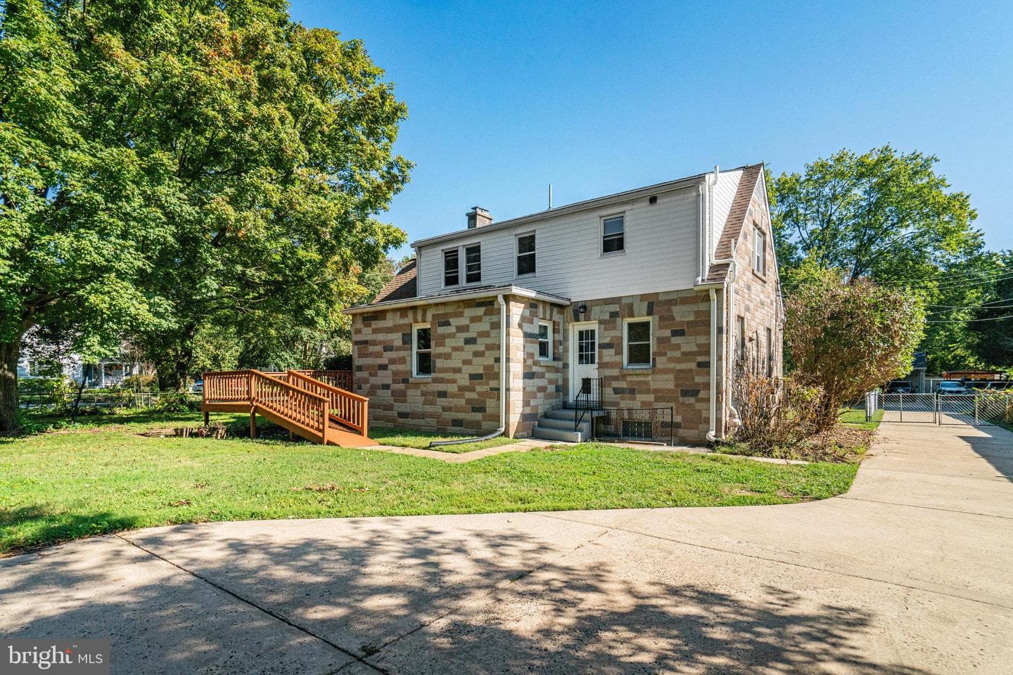 8230 Gregory Drive photo 3