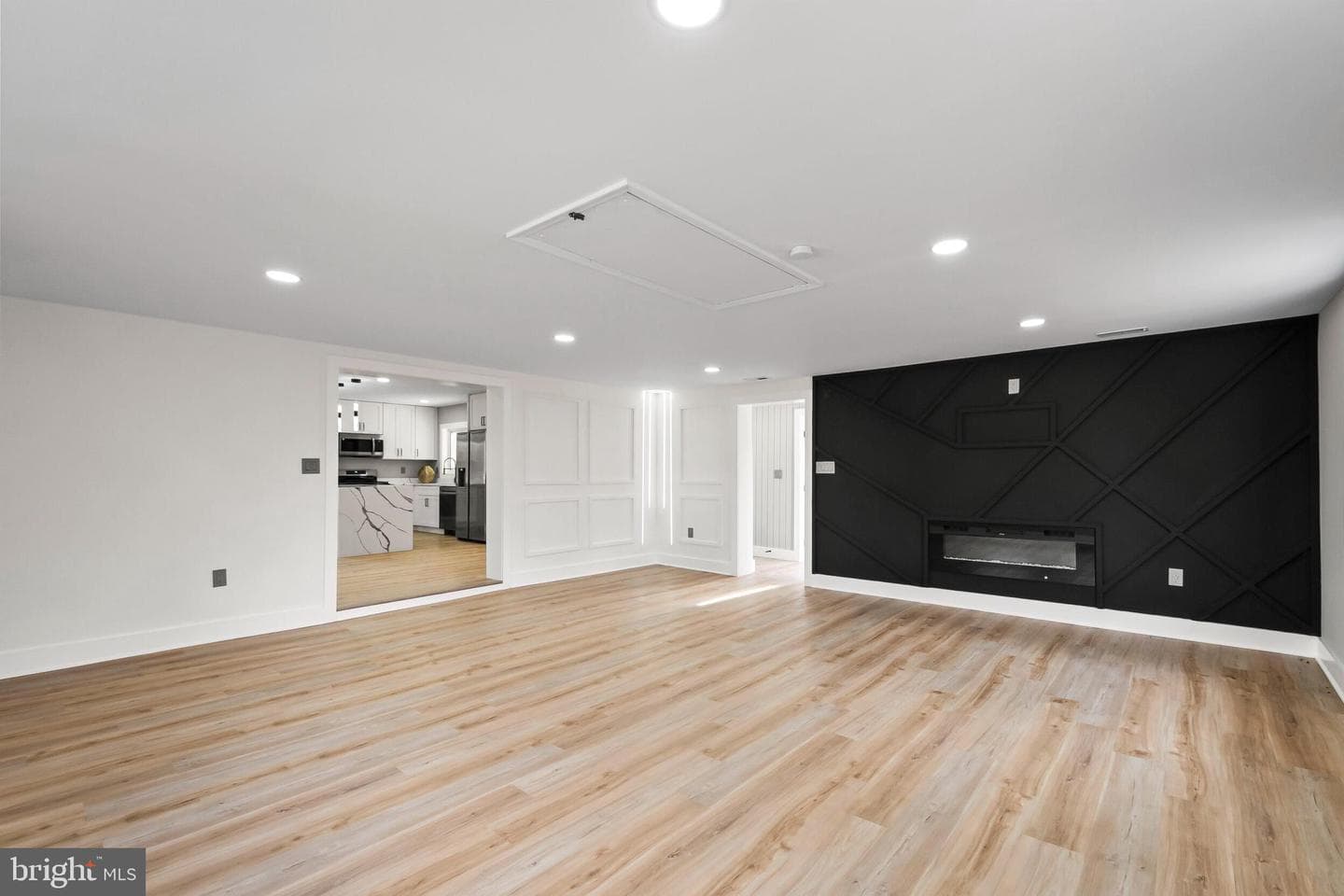 5401 Ferndale Street photo 31