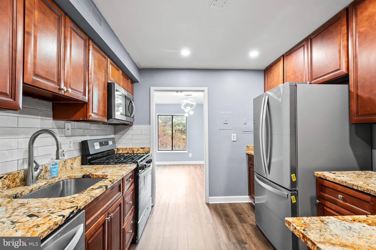 6001 Arlington Boulevard #102 photo 16