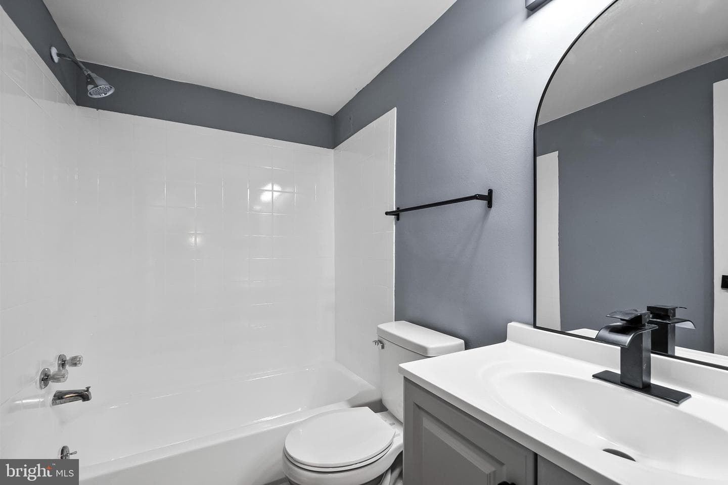 6001 Arlington Boulevard #102 photo 19