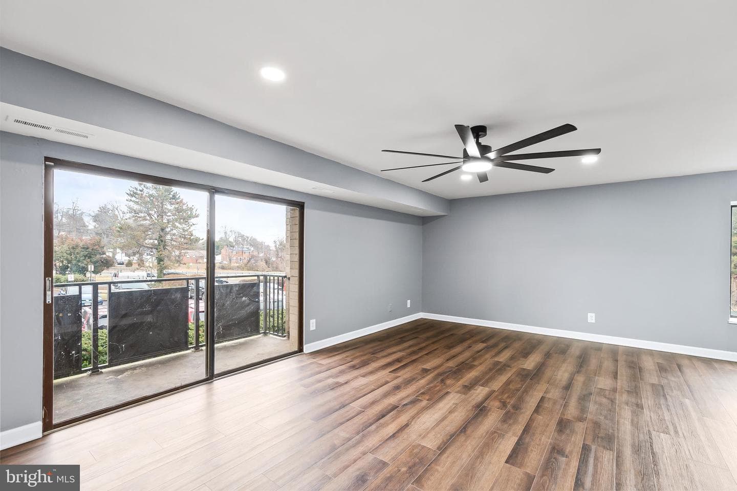 6001 Arlington Boulevard #102 photo 6