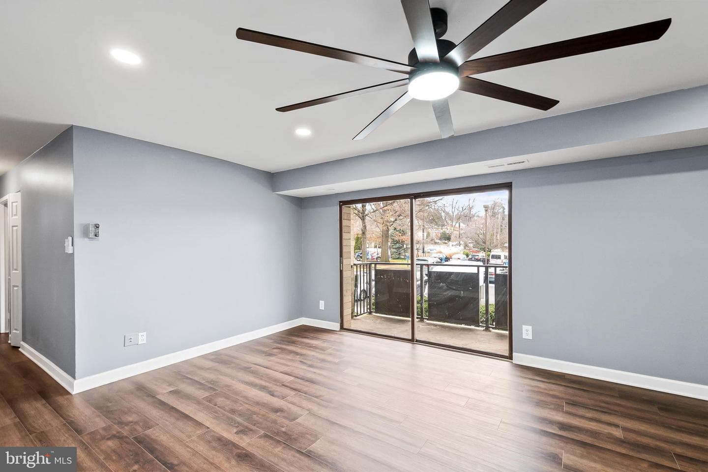 6001 Arlington Boulevard #102 photo 7