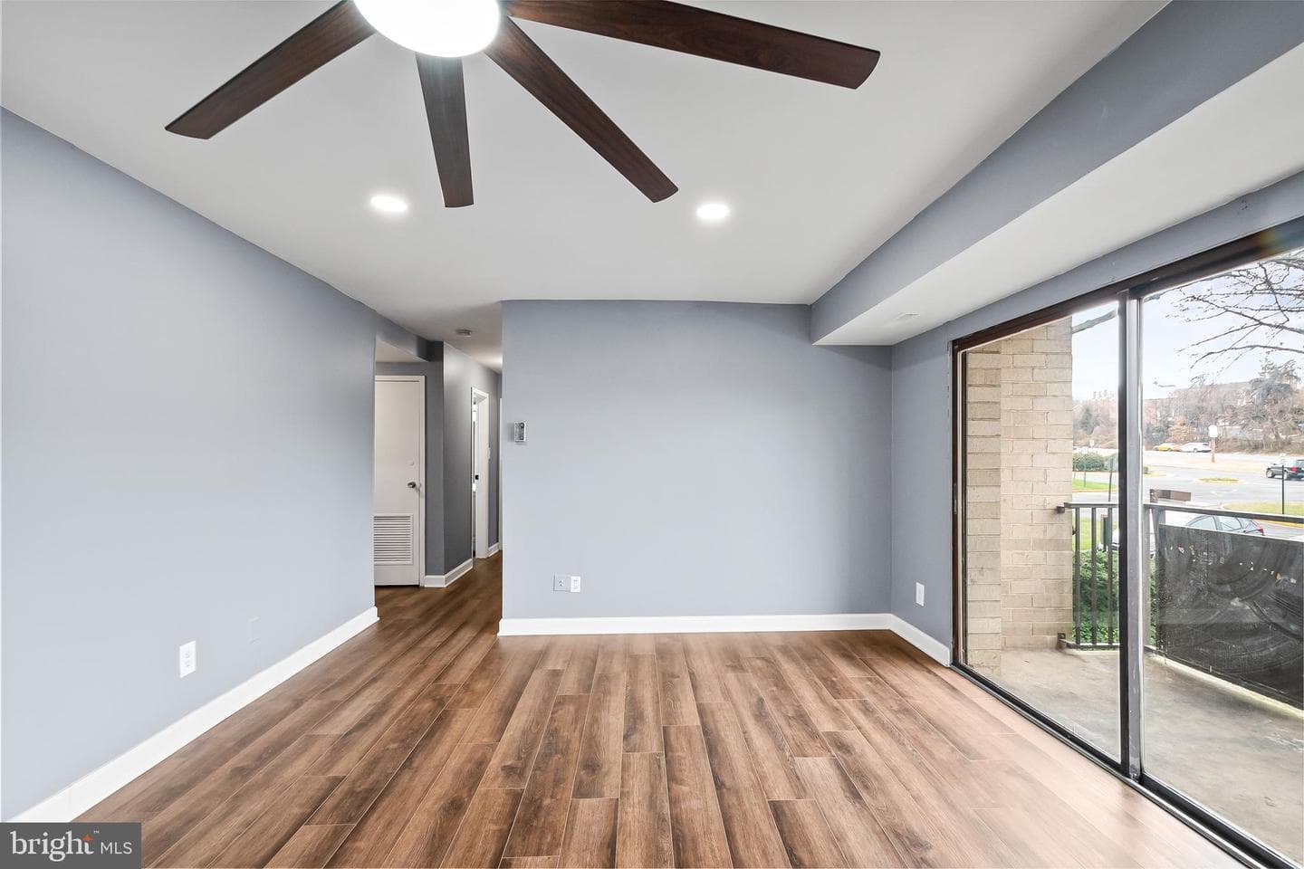 6001 Arlington Boulevard #102 photo 8