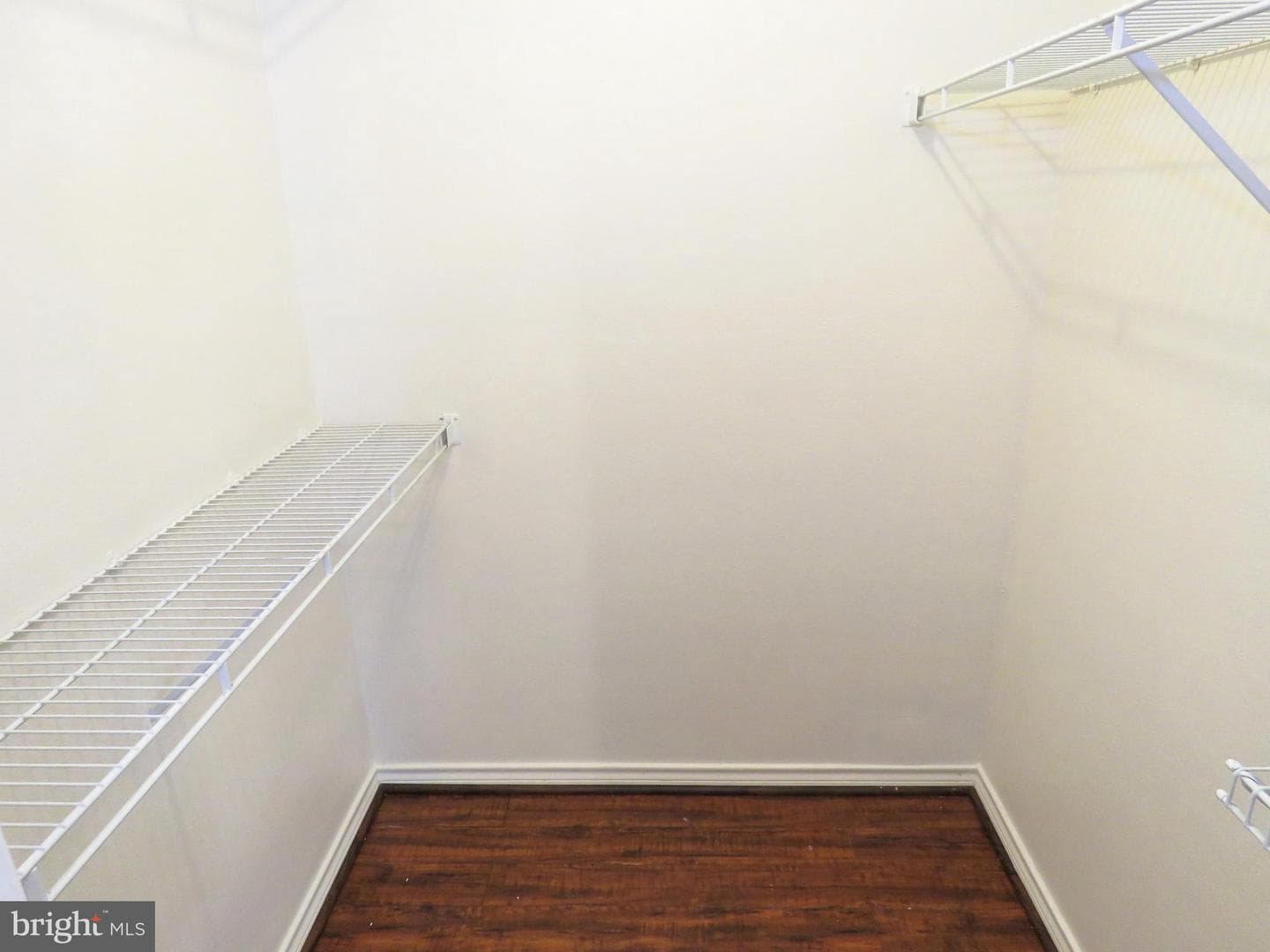 1532 Lincoln Way #203 photo 16