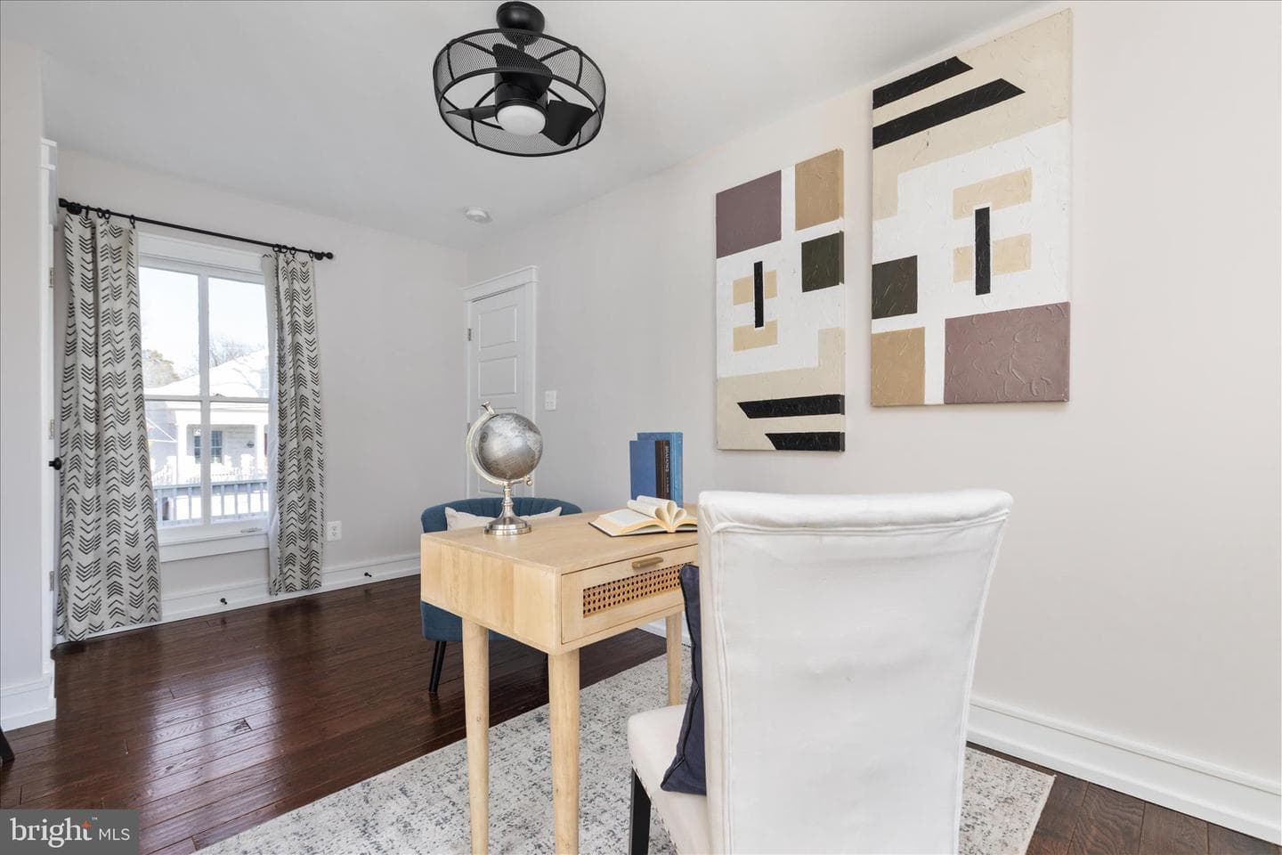 645 Jefferson Street photo 32