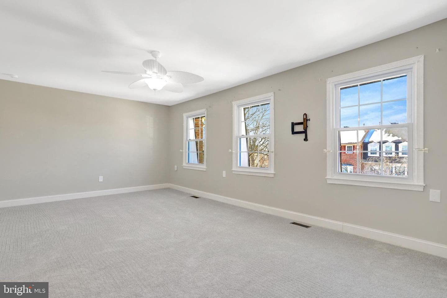 8225 Cedar Landing Court photo 15