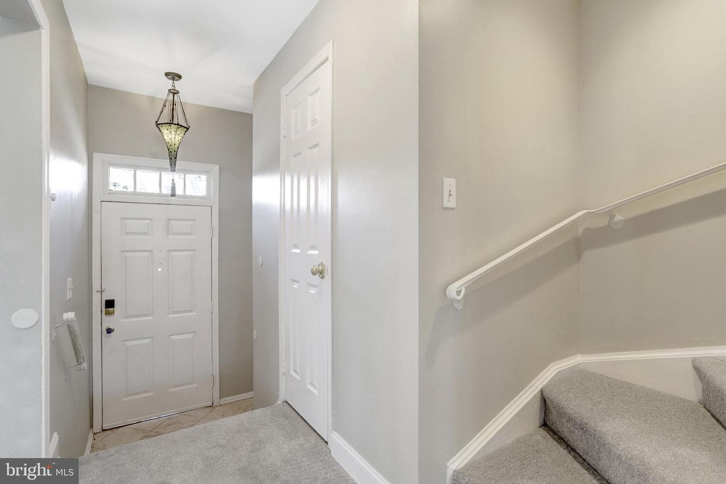 8225 Cedar Landing Court photo 2