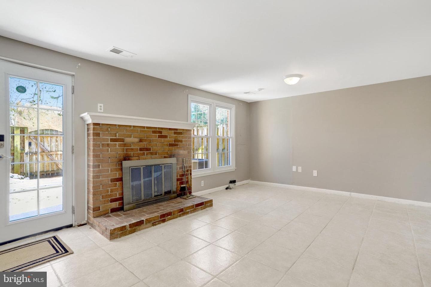 8225 Cedar Landing Court photo 31