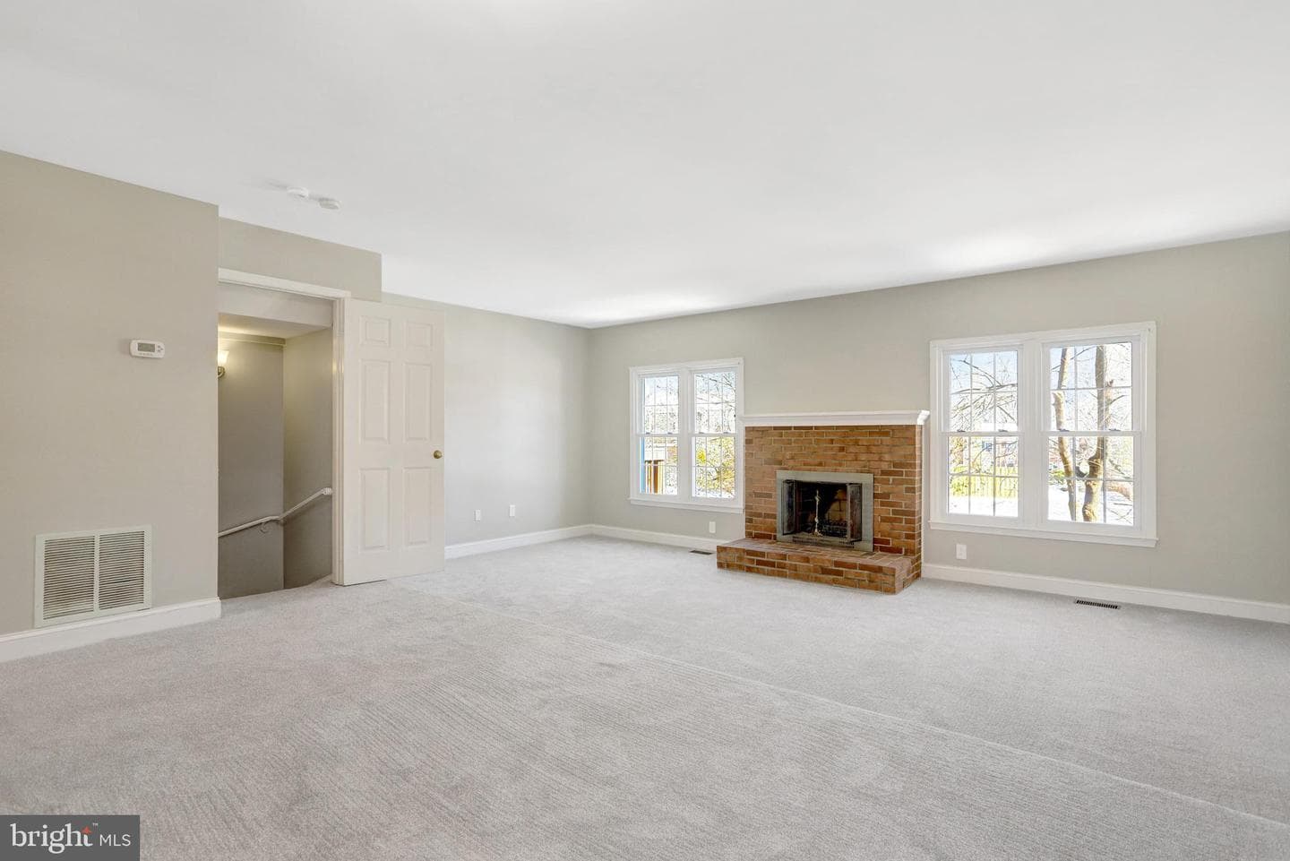 8225 Cedar Landing Court photo 8