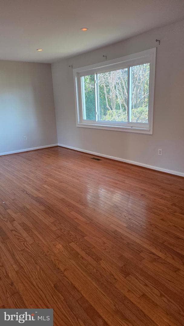 6211 Houston Court photo 3