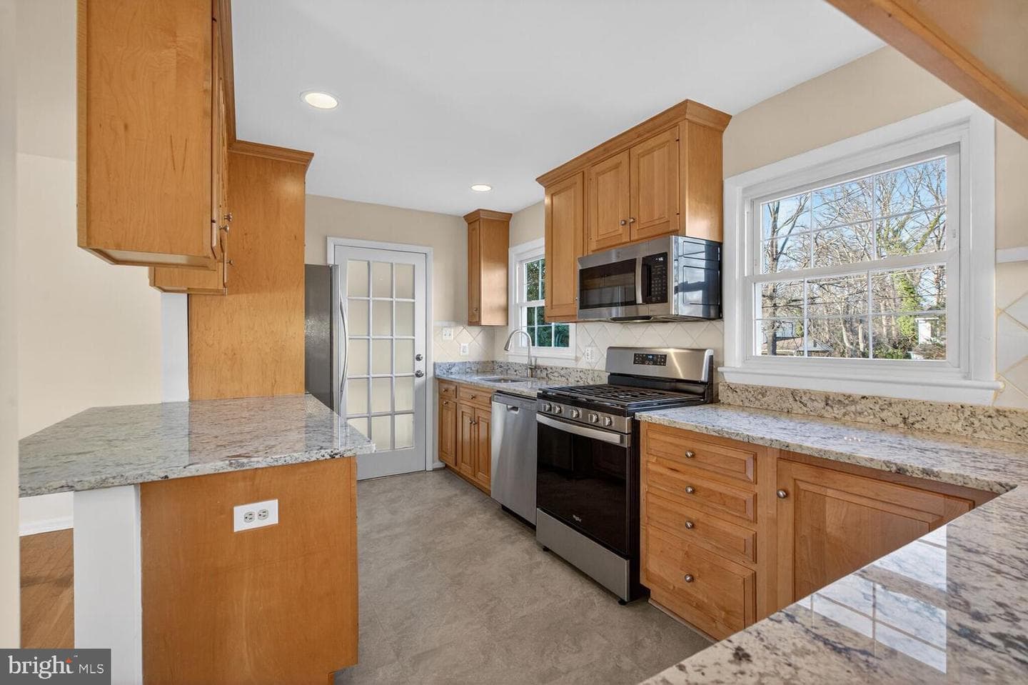 8323 Wagon Wheel Road photo 14