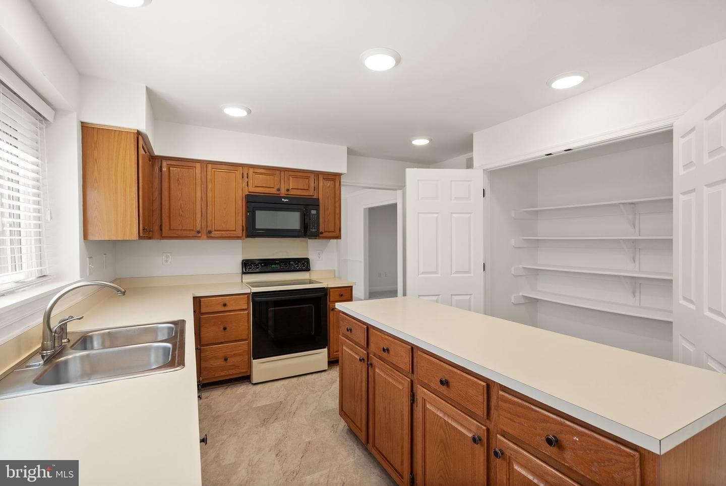 14379 Round Lick Lane photo 21
