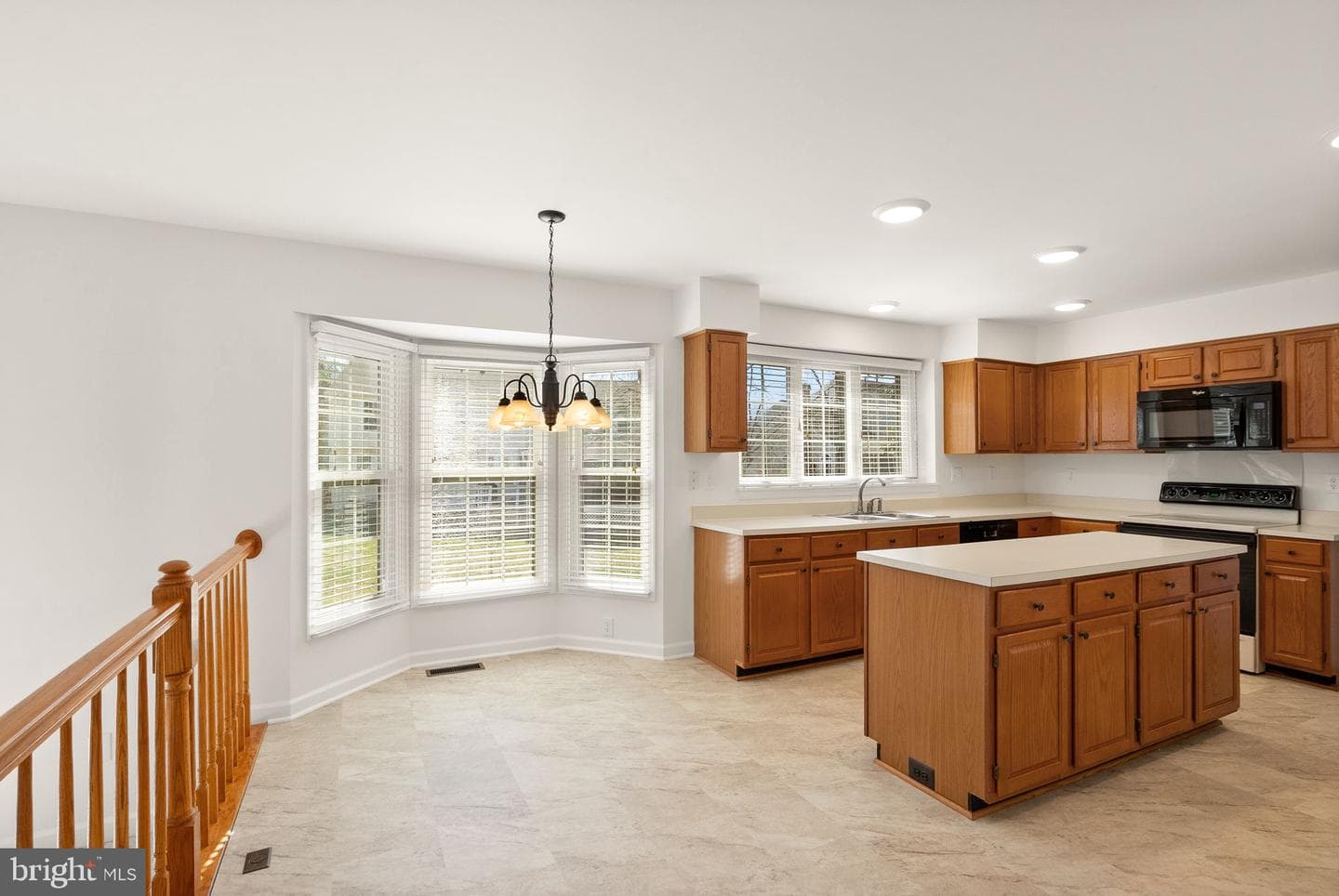 14379 Round Lick Lane photo 26