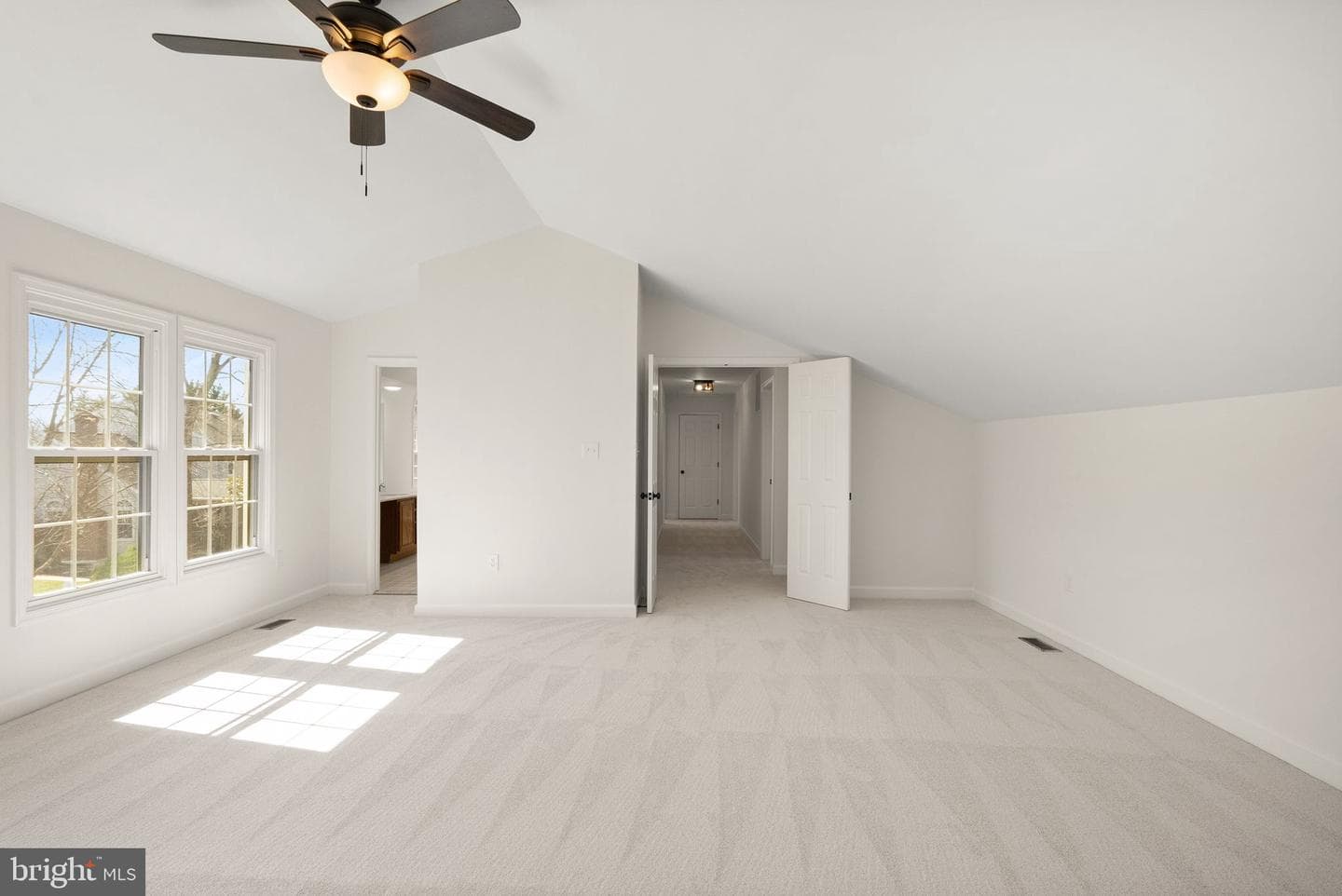 14379 Round Lick Lane photo 43