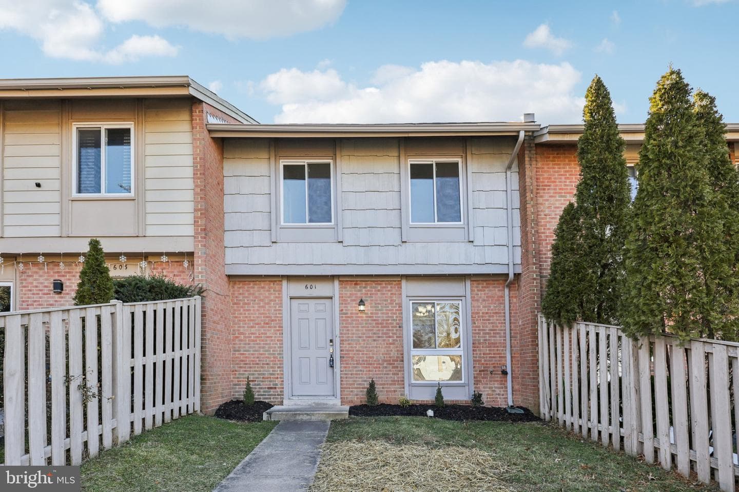 601 Clearwater Court